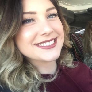 Meet your Posher, Macy